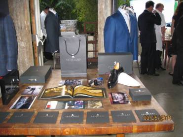 Lutwyche has brought British bespoke hand tailoring to Los Angeles! The have partnered with Saks Fifth Avenue Beverly Hills. 