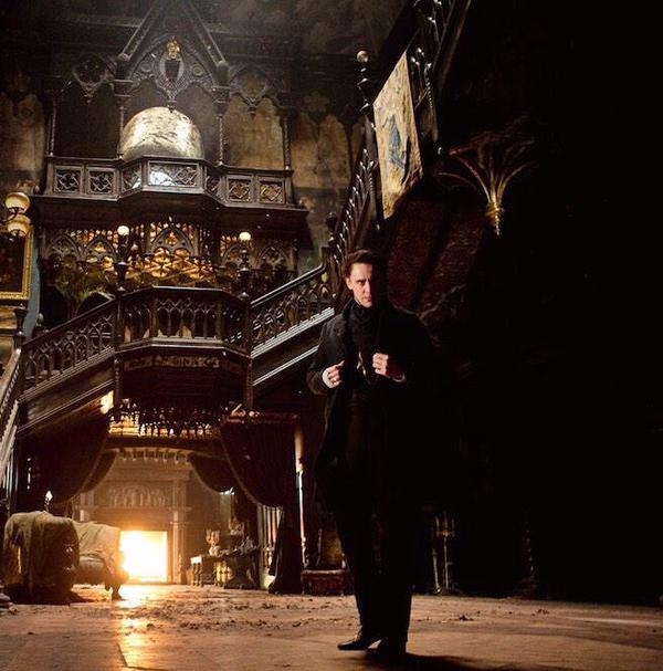 Hiddleston in Crimson Peak