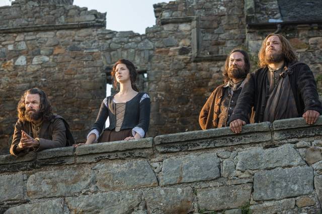Brilliant acting by all! L-R Angus Mhor (Stephen Walters); Claire Randall (Caitriona Balfe); Murtagh Fitzgibbons (Duncan Lacroix); Rupert Mackenzie (Grant O'Rourke)