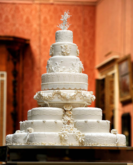 The eight tiered wedding cake made by Fiona Cairns and her team, awaits the newly weds Prince William and Kate Middleton, in the Picture Gallery of Buckingham Palace in central London on April, 29, 2011.  AFP PHOTO / WPA POOL / JOHN STILLWELL (Photo credit should read JOHN STILLWELL/AFP/Getty Images)